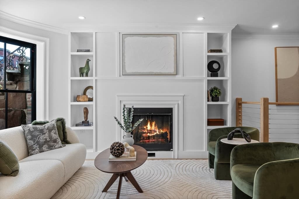 Condominium at 667 Tremont Street # 1, Boston MA 02118, photo 4 of 17