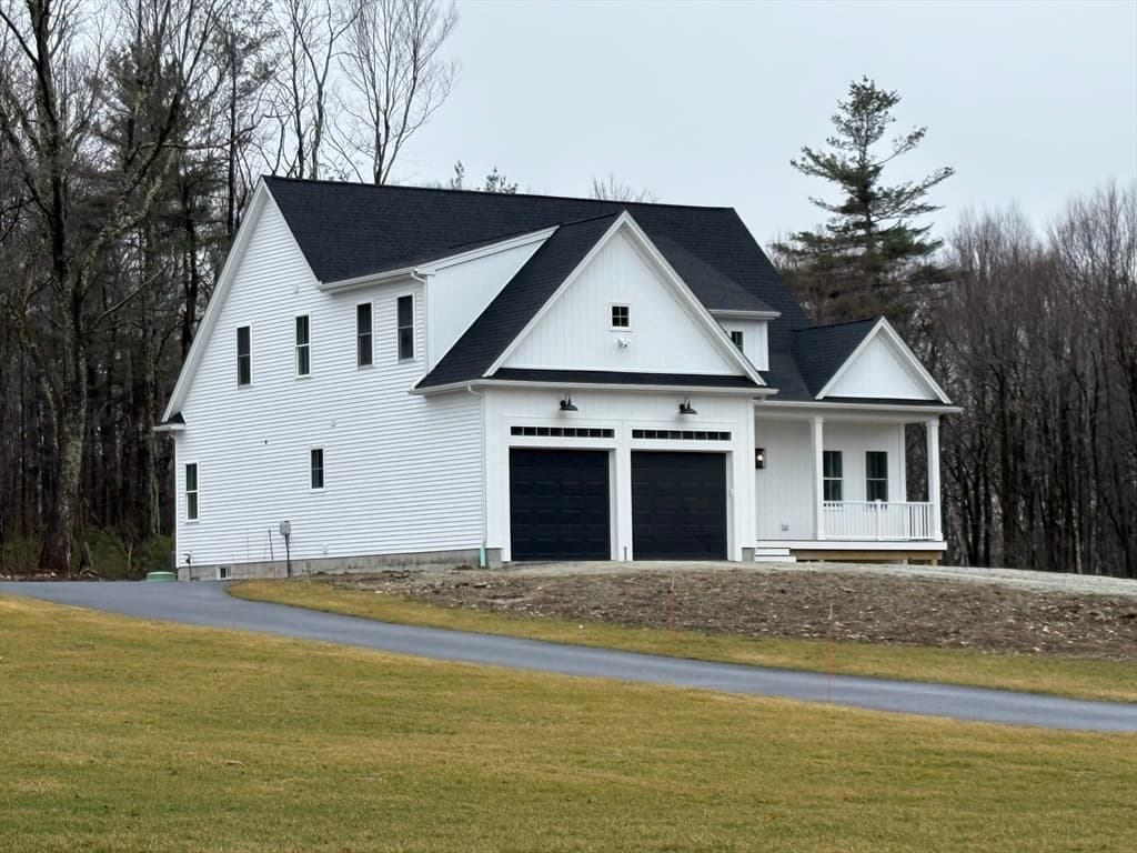Single Family Residence at 306 Fisher Rd, Holden MA 01520, Holden, photo 3 of 36