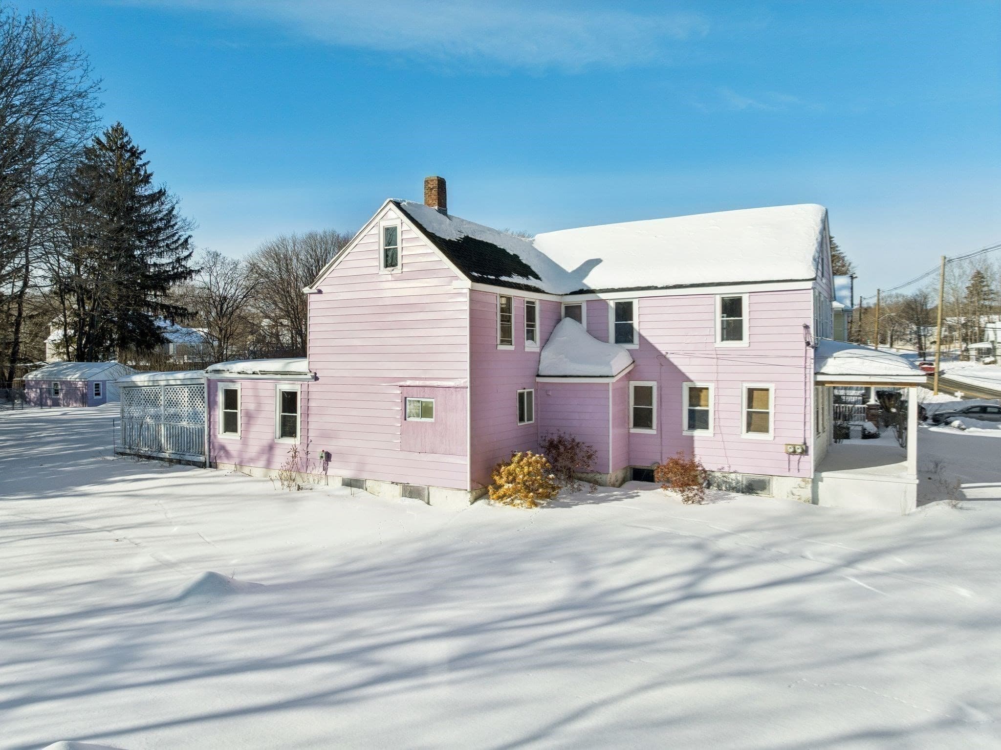 2 Family - 2 Units Up/Down at 86 Elm St, Swansea MA 02777, photo 13 of 16