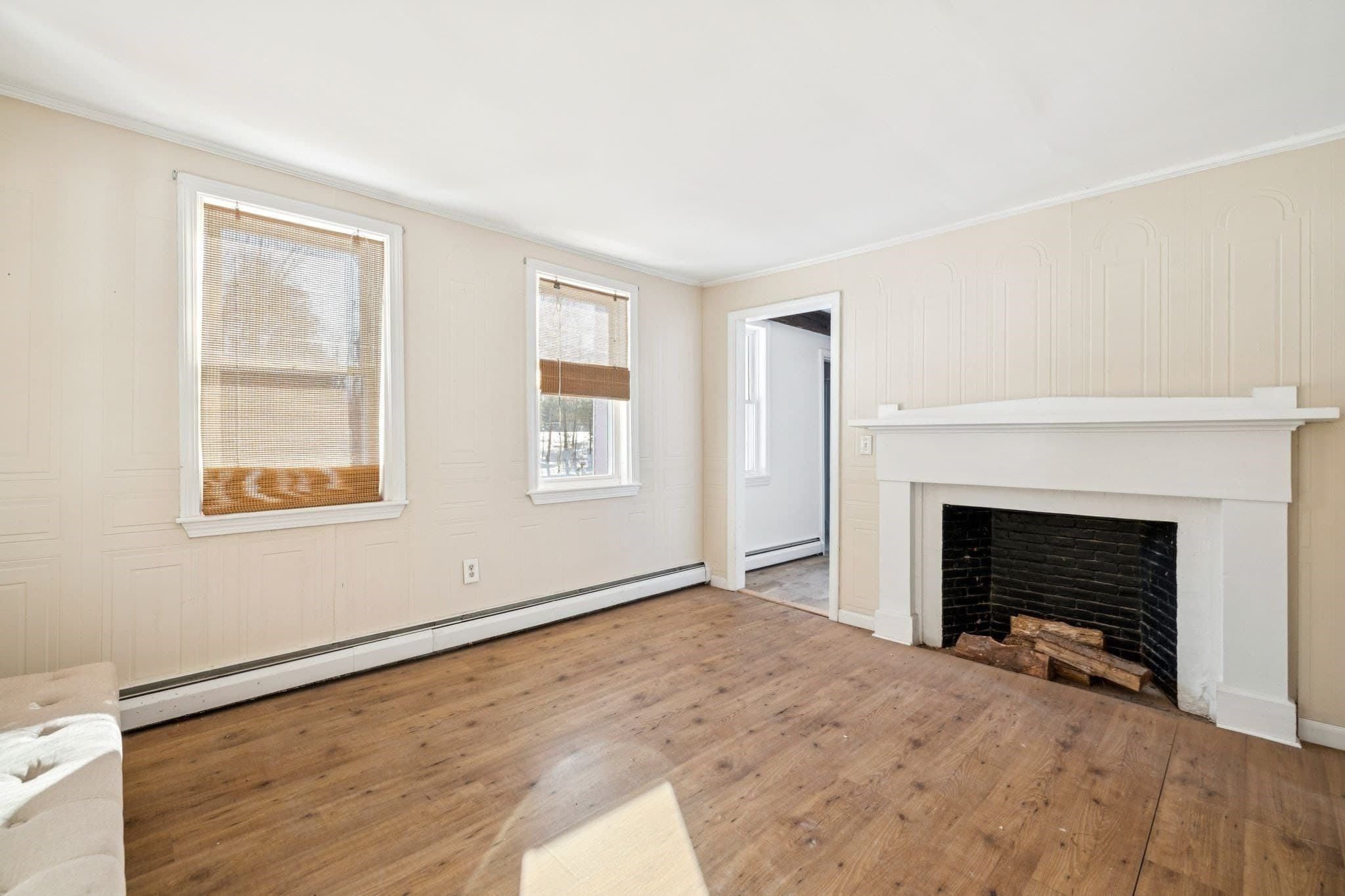 2 Family - 2 Units Up/Down at 86 Elm St, Swansea MA 02777, photo 3 of 16