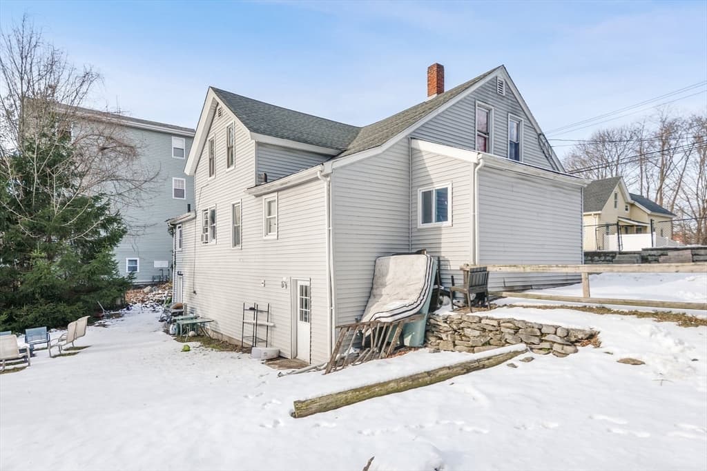 2 Family - 2 Units Side by Side at 23 Plain St, Taunton MA 02780, photo 3 of 29