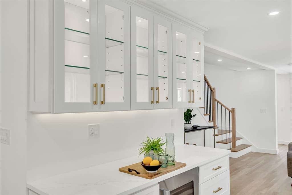Single Family Residence at 196 Prospect St, Cambridge MA 02139, Cambridge, photo 9 of 40