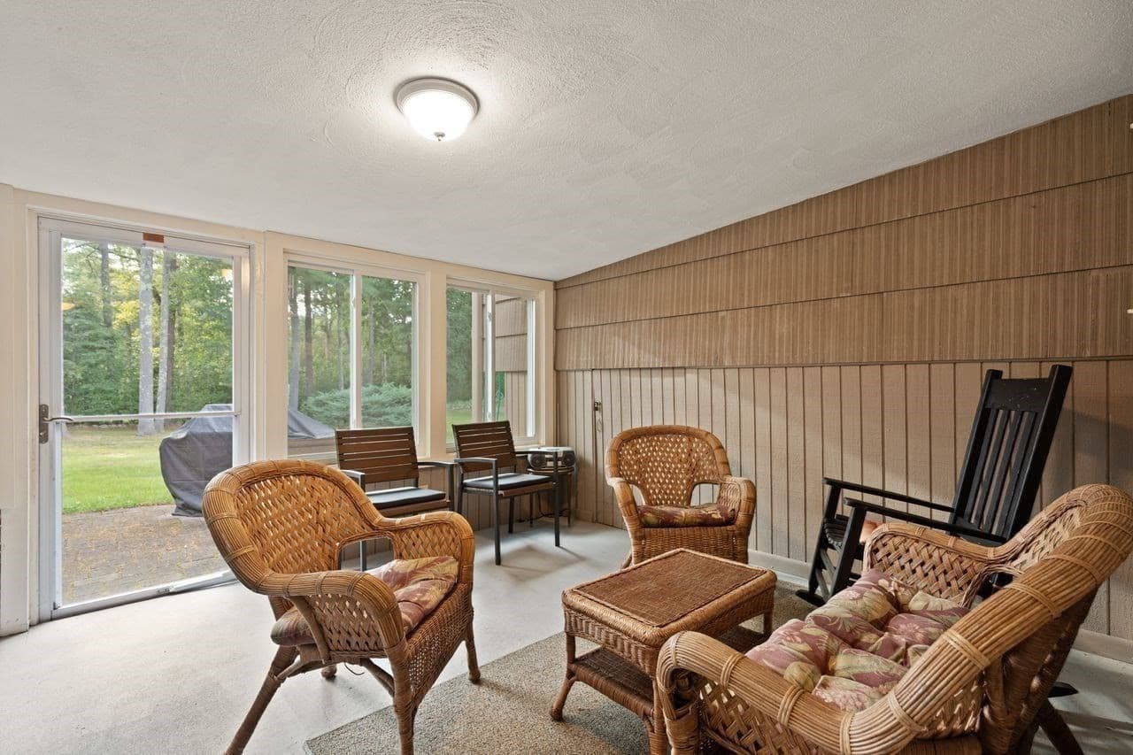 Single Family Residence at 39 Austin Rd, Sudbury MA 01776, photo 15 of 25