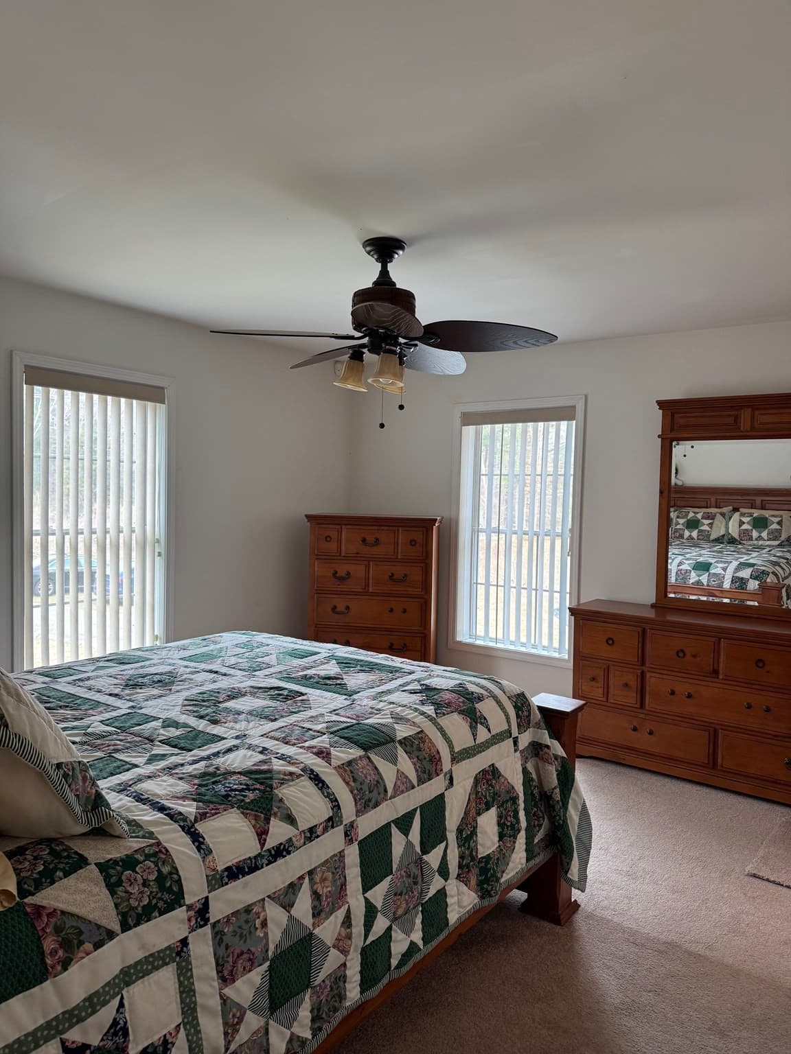 Single Family Residence at 115 Flag Swamp Rd, Dartmouth MA 02747, photo 7 of 11