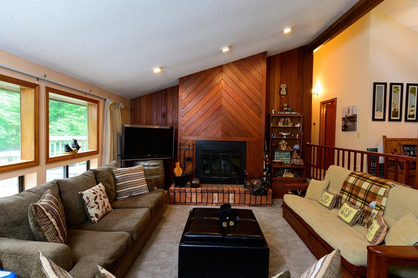 Single Family Residence at 303 Lakeshore, Sandisfield MA 01255, photo 8 of 28