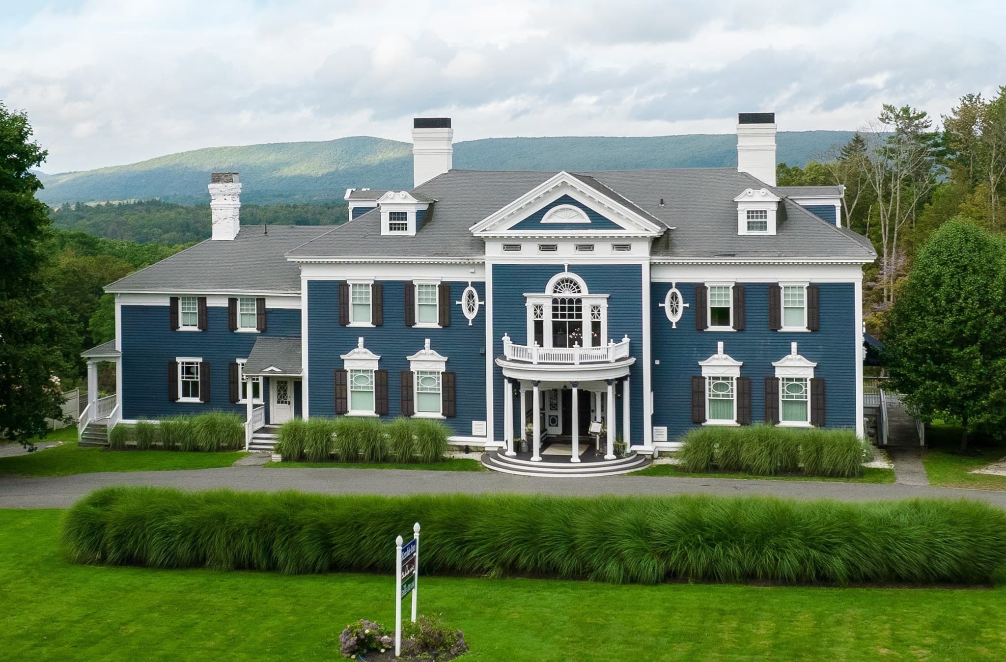 2 Kemble, Lenox MA 01240