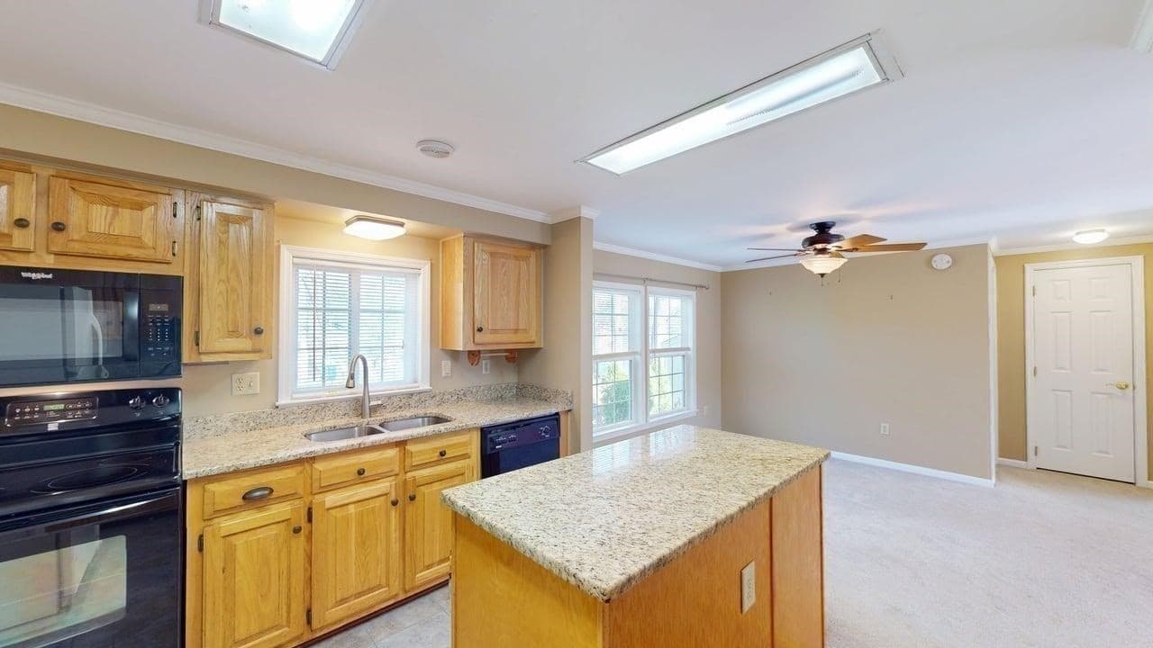Mobile Home at 50 Highland St # 227, Taunton MA 02780, Taunton, photo 13 of 38
