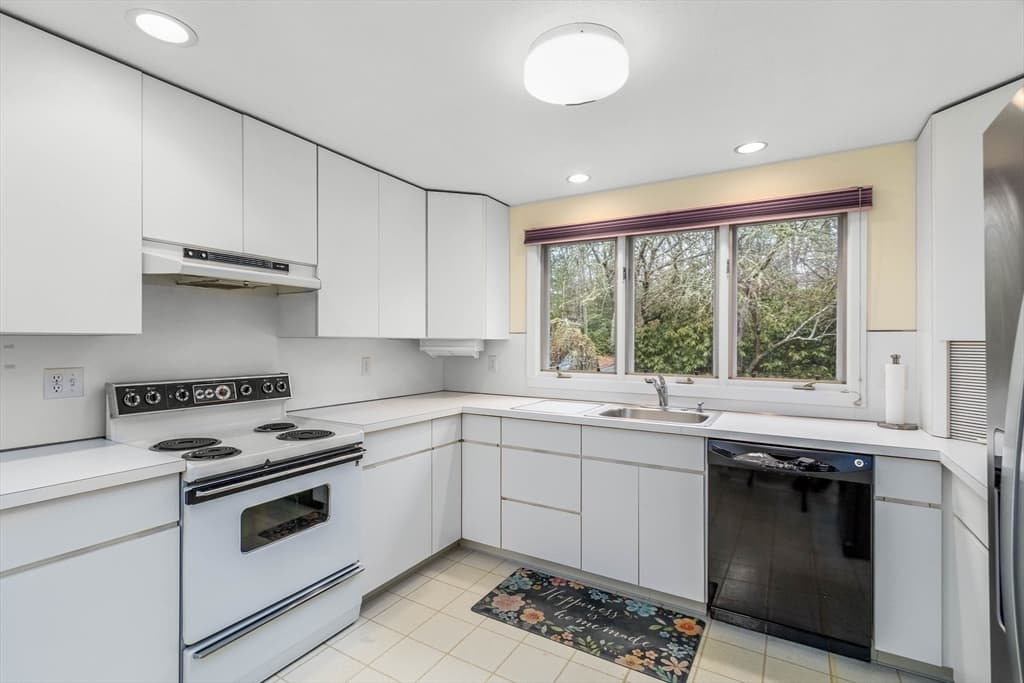 303 Turtleback Rd, Barnstable MA 02648 photo 10