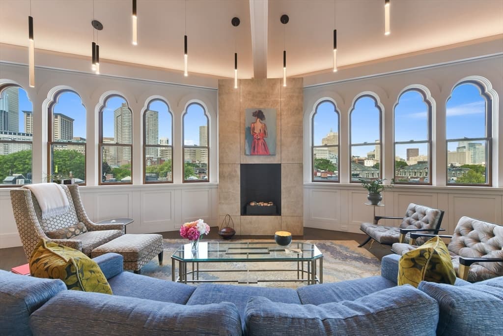 201 W Brookline # 401, Boston MA 02116