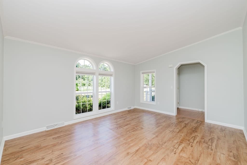 Single Family Residence at 2602 Green St, Middleboro MA 02346, Middleboro, photo 6 of 26