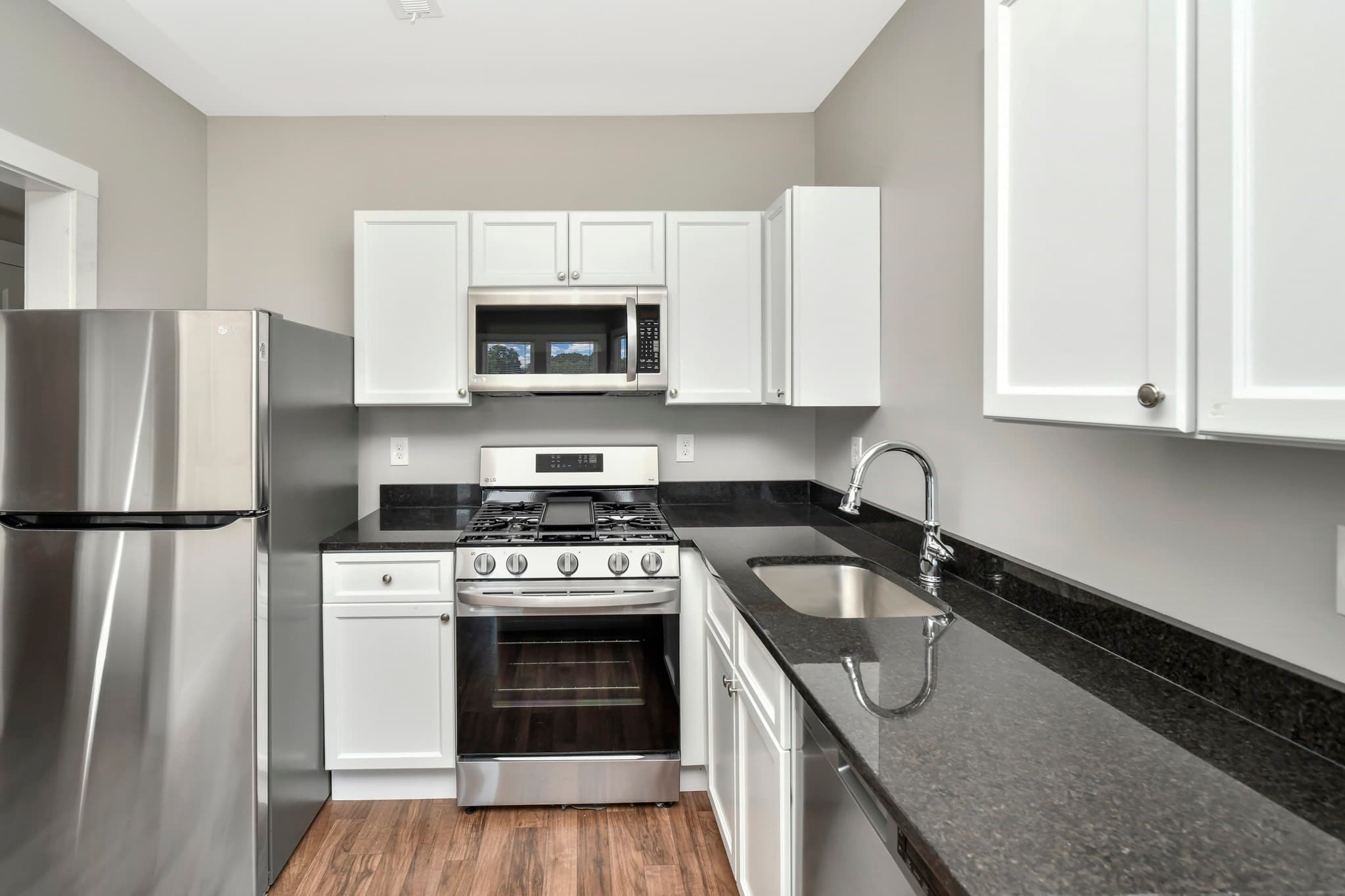 3 Family - 3 Units Up/Down at 1903 Columbus Ave, Boston MA 02119, photo 4 of 11
