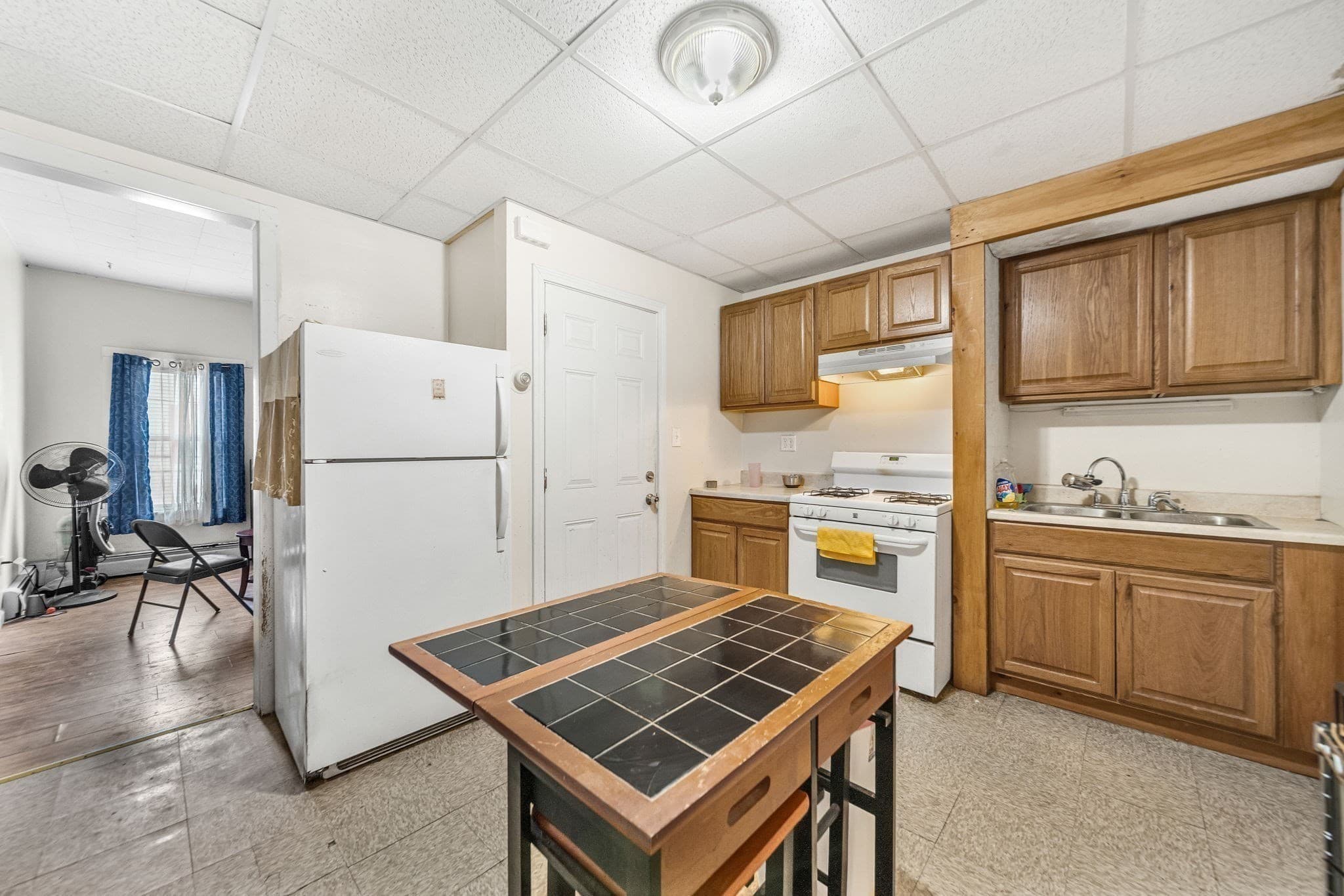 4 Family - 4 Units Up/Down at 20 Autumn St, Somerville MA 02145, photo 18 of 34