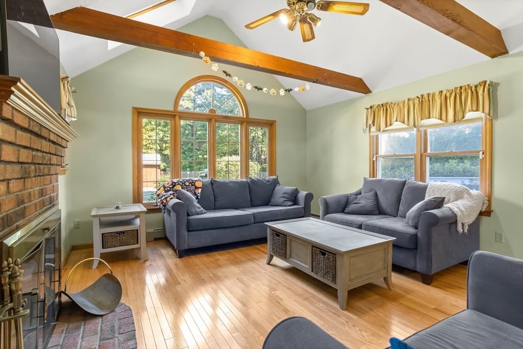 20 Country Farm Rd, East Bridgewater MA 02333 photo 7