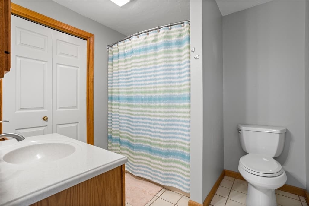 20 Country Farm Rd, East Bridgewater MA 02333 photo 14