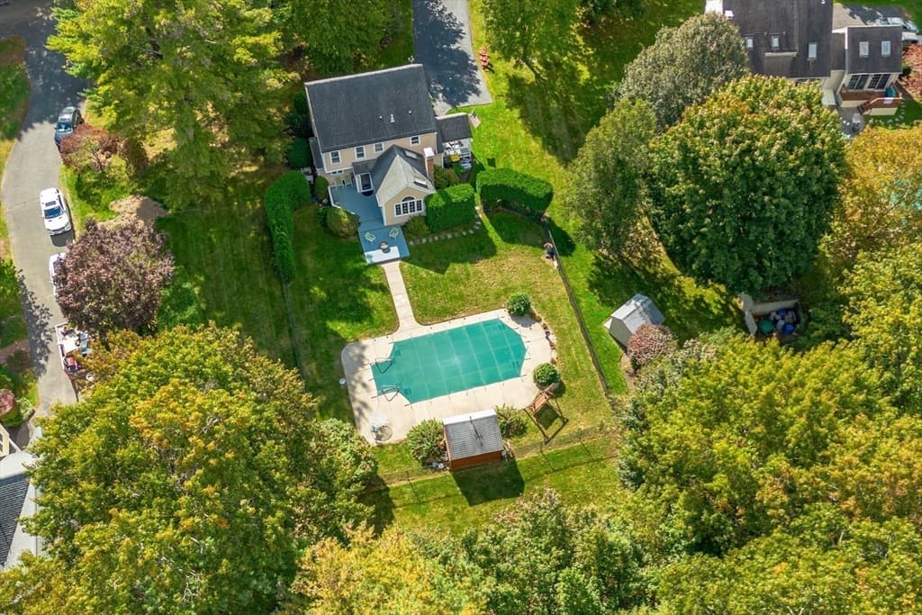 20 Country Farm Rd, East Bridgewater MA 02333 photo 4