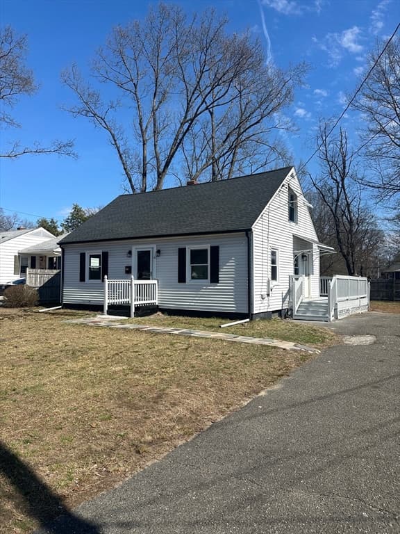 51 East Canton, Springfield MA 01104