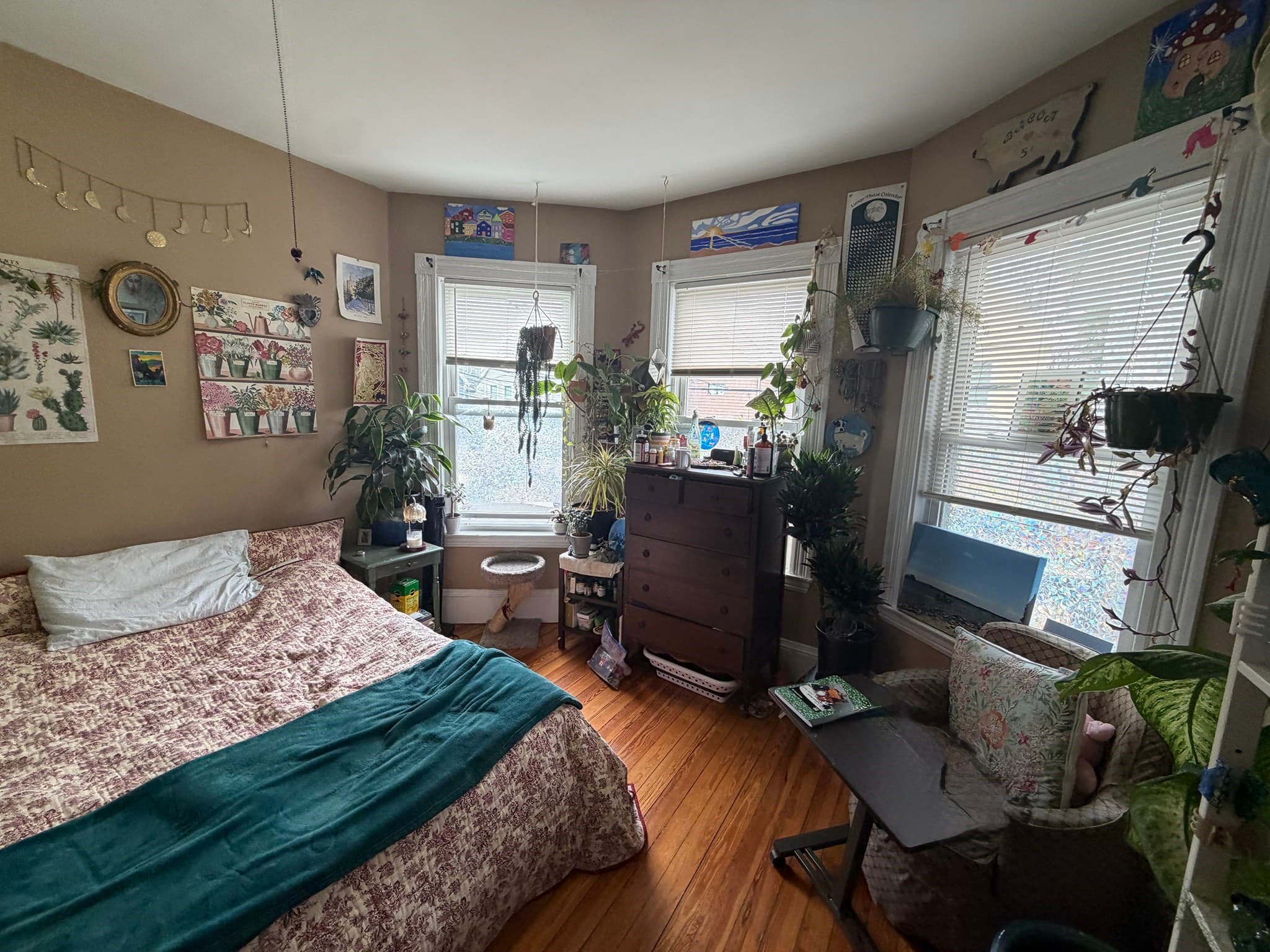 3 Family at 15 Atherton Street, Somerville MA 02143, photo 8 of 13