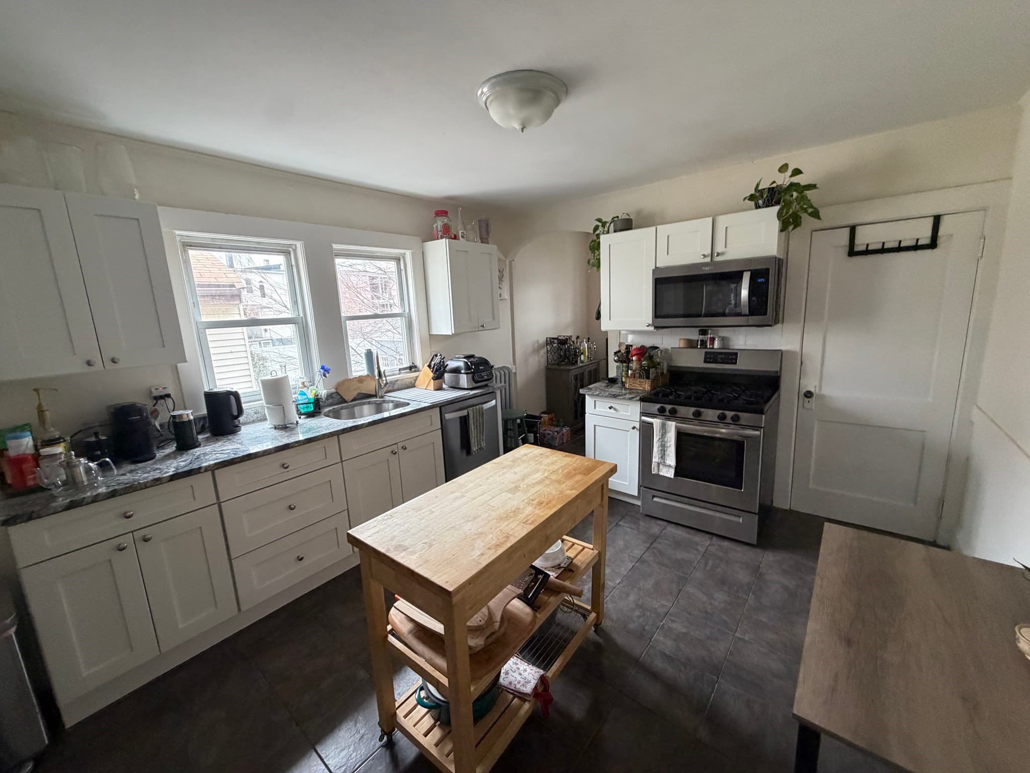 3 Family at 33-35 Sewall Street, Somerville MA 02145, photo 5 of 15