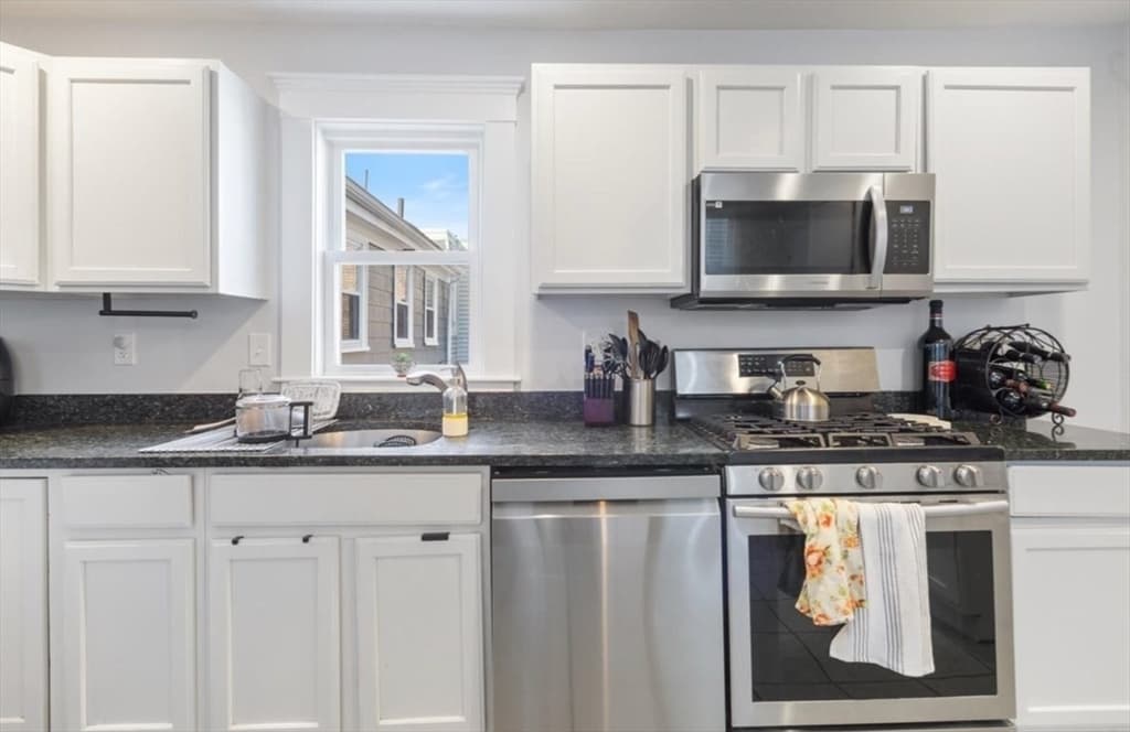 Multi Family at 16 Atlantic St, Boston MA 02127, Boston, photo 10 of 18