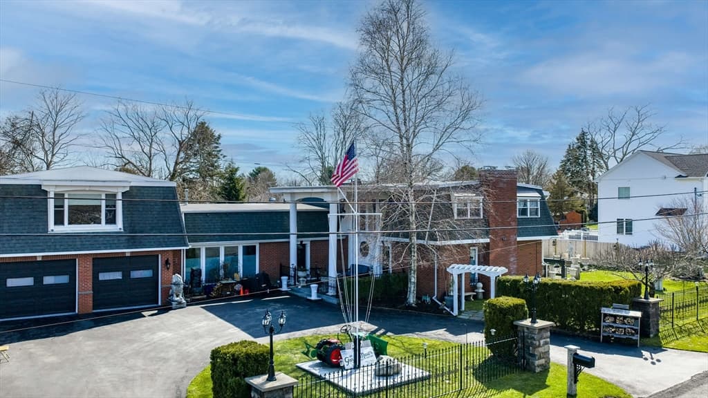 6 Middlefield Pl, Acushnet MA 02743 photo 2