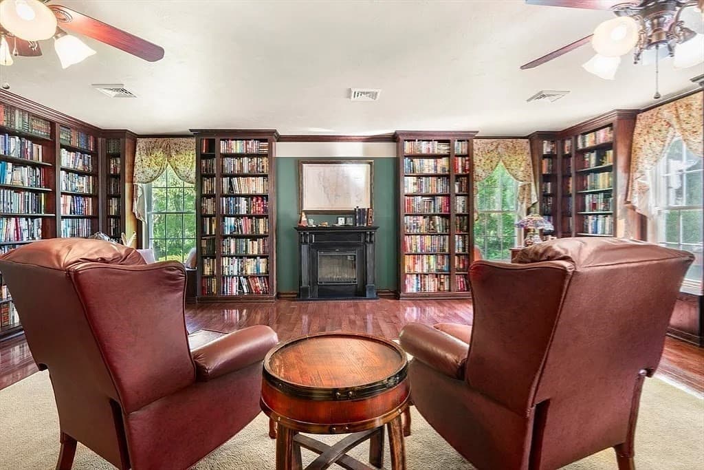 Single Family Residence at 31 Swing Drive, Berkley MA 02779, Berkley, photo 19 of 30