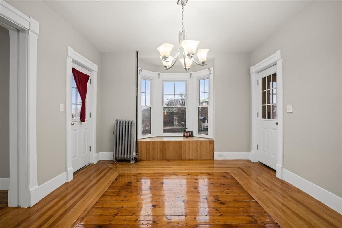 Single Family Residence at 7 Chadwick St, Worcester MA 01605, photo 14 of 40