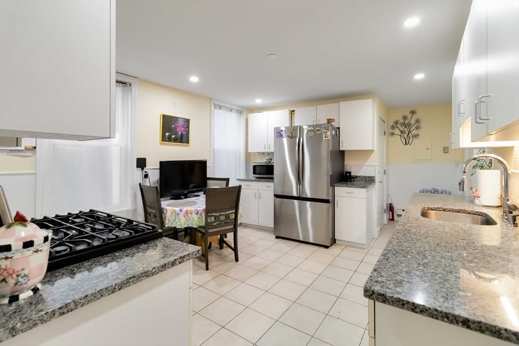 10 Beach Rd # 1, Winthrop MA 02152 photo 7