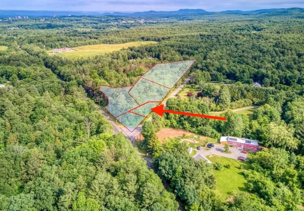 Lot 3 Harknesss Rd, Amherst MA 01002