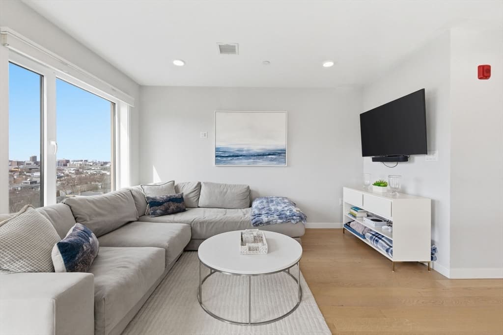 Condominium at 457 West Broadway # 506, Boston MA 02127, Boston, photo 13 of 37