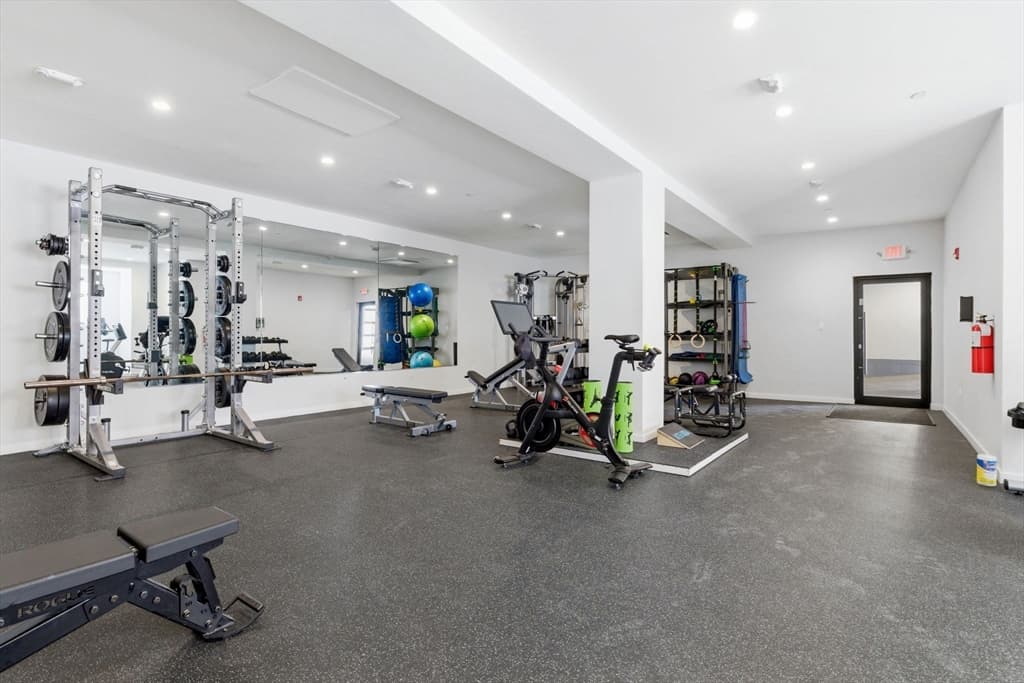 Condominium at 457 West Broadway # 506, Boston MA 02127, Boston, photo 34 of 37