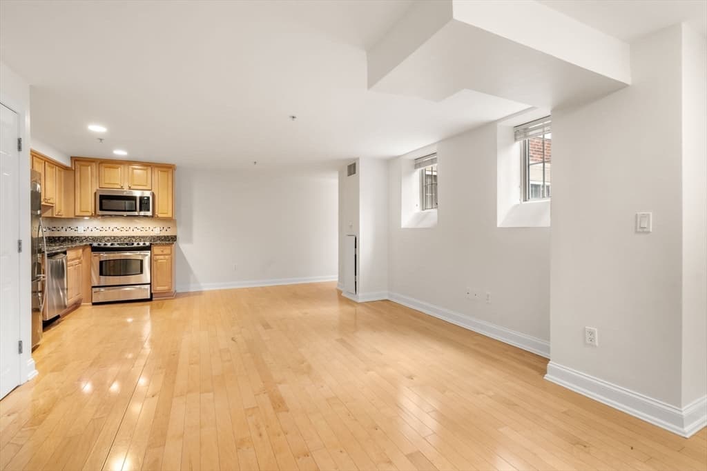 Condominium at 20 Chapel St # B309, Brookline MA 02446, photo 10 of 39