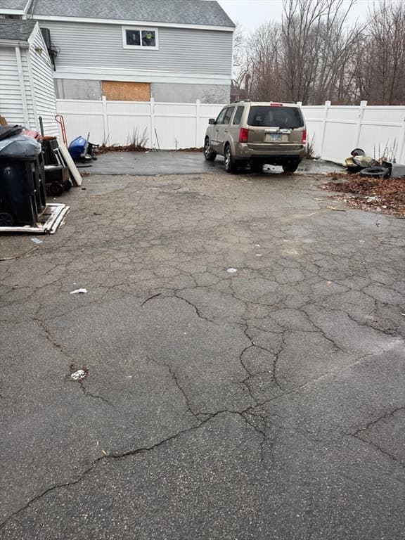 Single Family Residence at 189 Pleasant St, Brockton MA 02301, photo 4 of 9