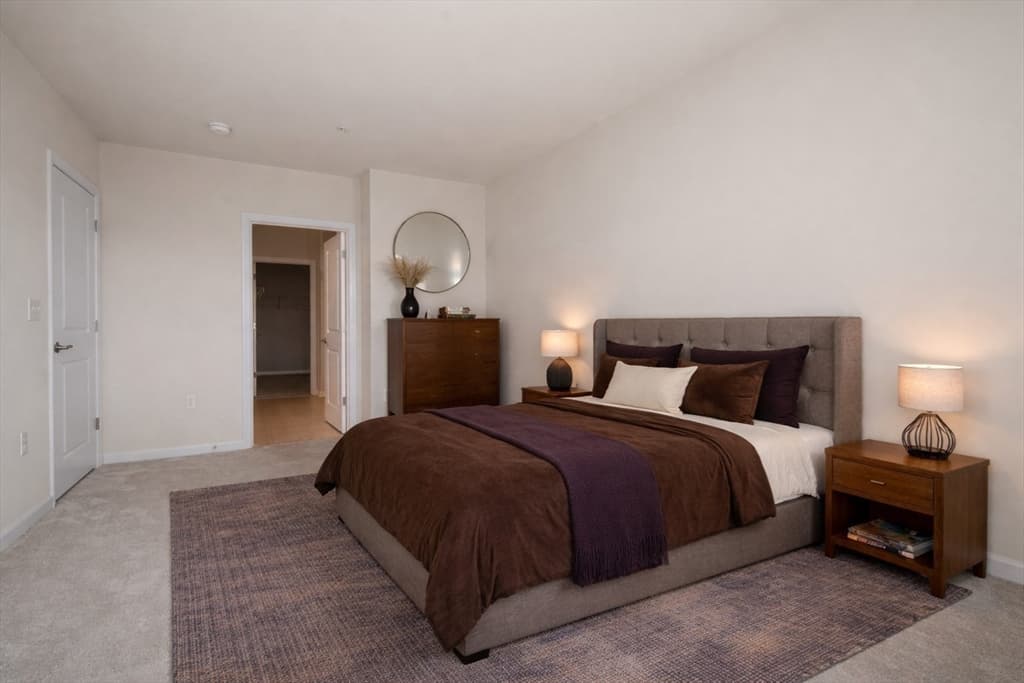 Condominium at 4 Stratton Dr # 308, Woburn MA 01801, Woburn, photo 7 of 24