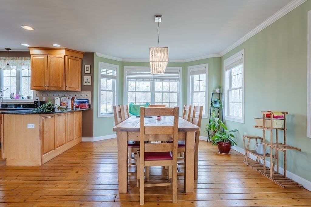 Single Family Residence at 9 White Rd, Mendon MA 01756, Mendon, photo 7 of 41