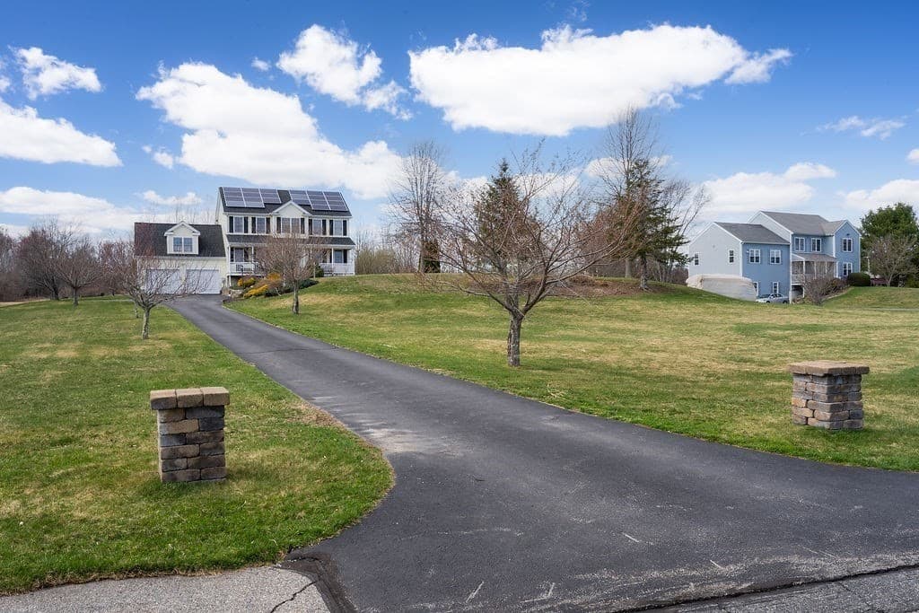 Single Family Residence at 9 White Rd, Mendon MA 01756, Mendon, photo 40 of 41