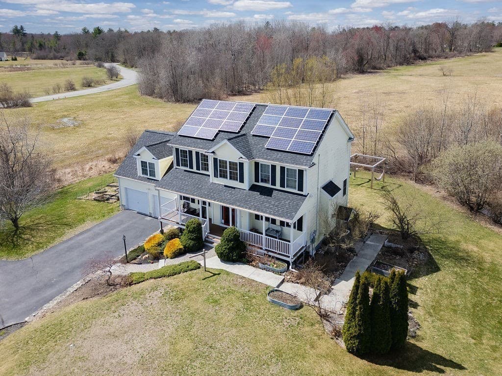 Single Family Residence at 9 White Rd, Mendon MA 01756, Mendon, photo 39 of 41
