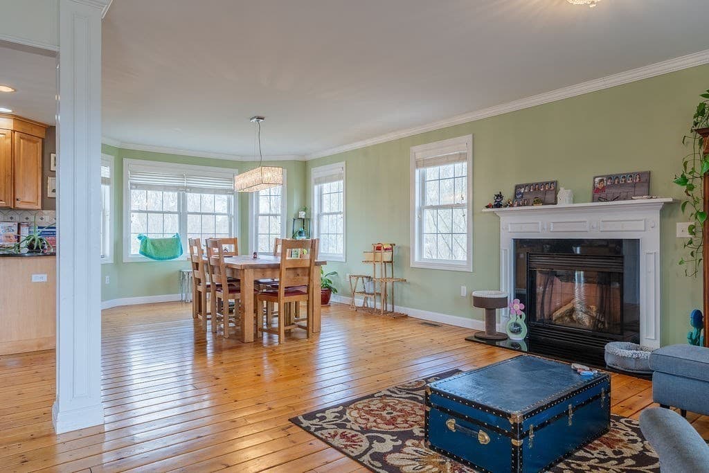 Single Family Residence at 9 White Rd, Mendon MA 01756, Mendon, photo 4 of 41
