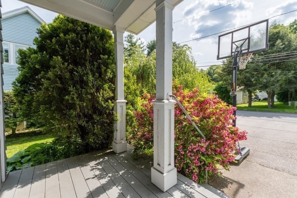 6 Willow Street, Wellesley MA 02481 photo 28