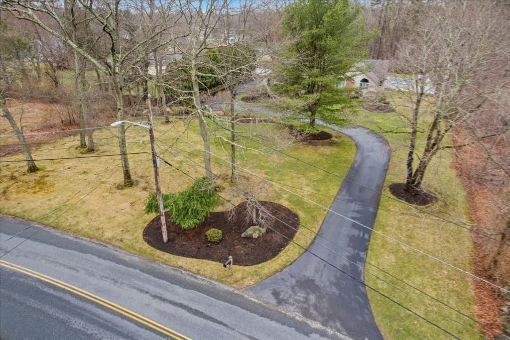 Single Family Residence at 267 Chestnut St, Seekonk MA 02771, photo 32 of 33
