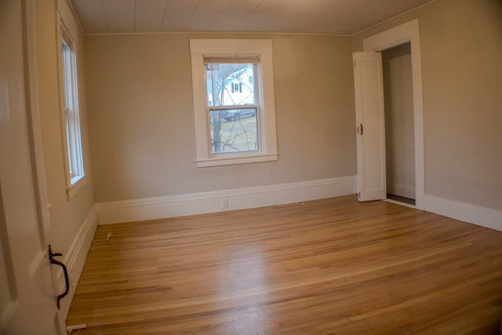 Single Family Residence at 250 Ashburnham St, Fitchburg MA 01420, photo 17 of 22