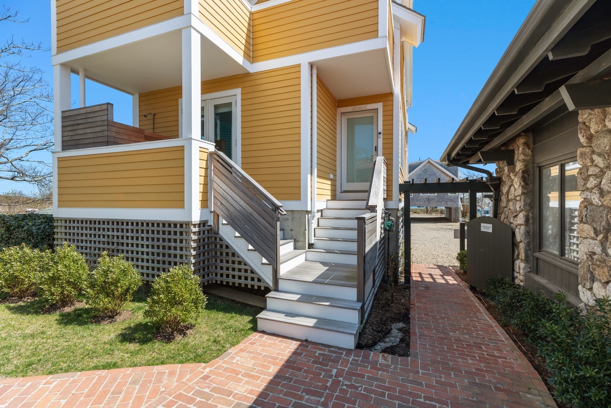 Condominium at 26 Union Court # 7, Tisbury MA 02568, photo 5 of 26