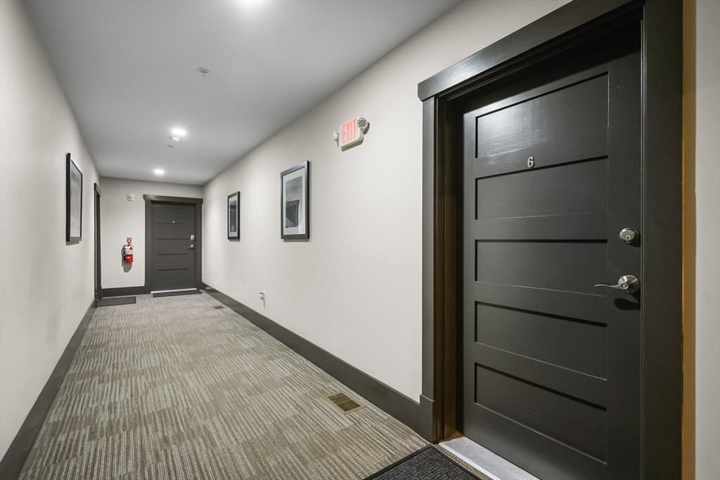 Condominium at 76 Court Street # 6, Plymouth MA 02360, Plymouth, photo 5 of 40