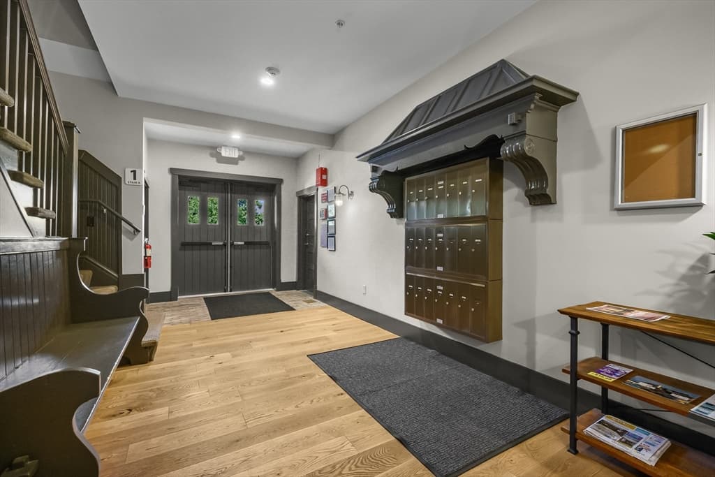 Condominium at 76 Court Street # 6, Plymouth MA 02360, Plymouth, photo 4 of 40