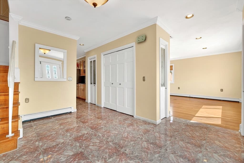 Single Family Residence at 12 Parkway Dr, Saugus MA 01906, Saugus, photo 9 of 42