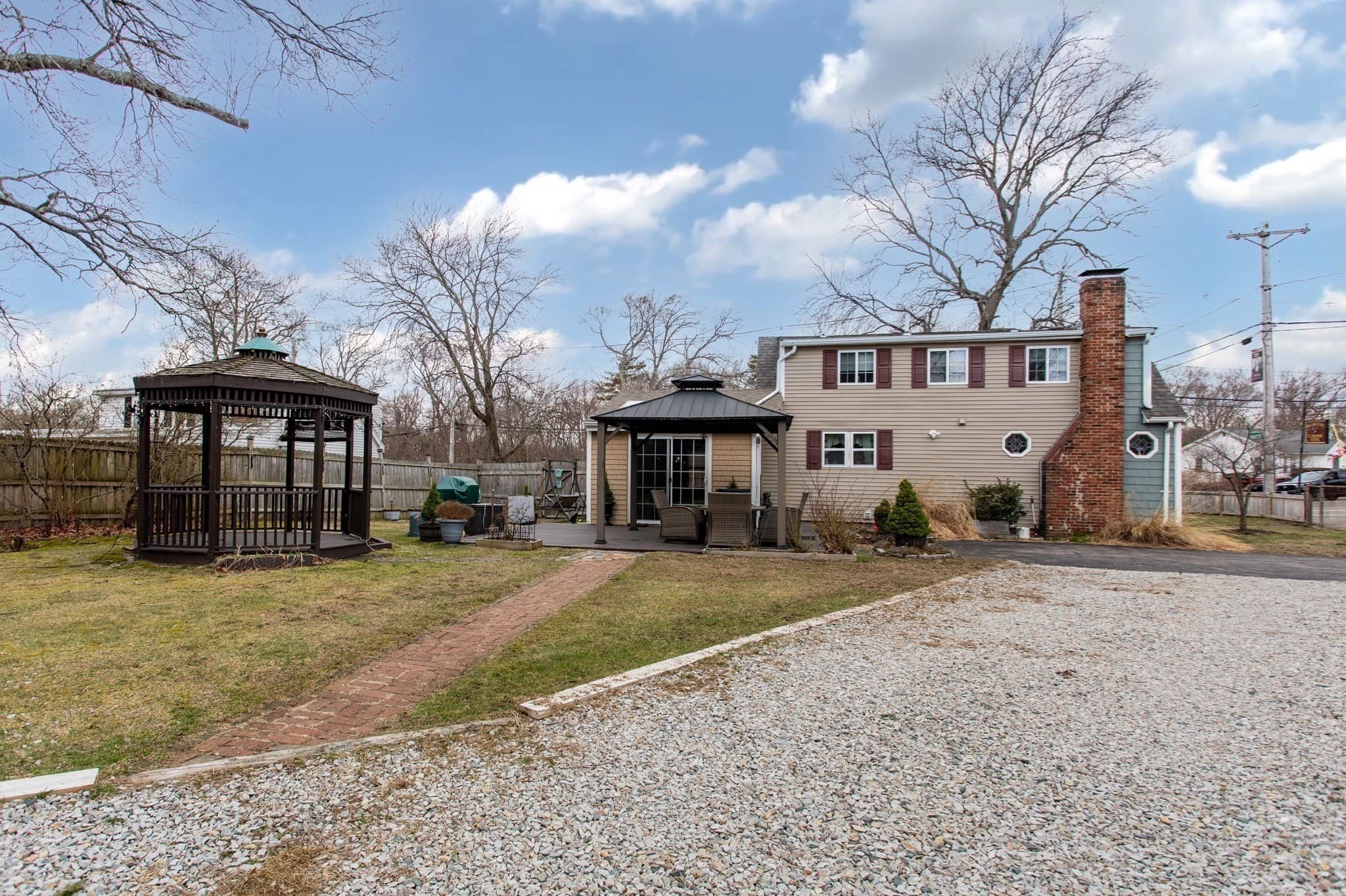 Single Family Residence at 774 Middle St, Weymouth MA 02188, photo 13 of 39