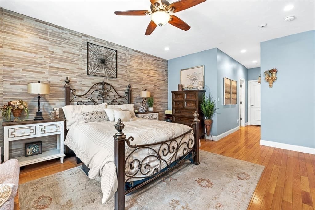 Condominium at 10 White Cedar Drive # 10, Middleton MA 01949, Middleton, photo 22 of 42