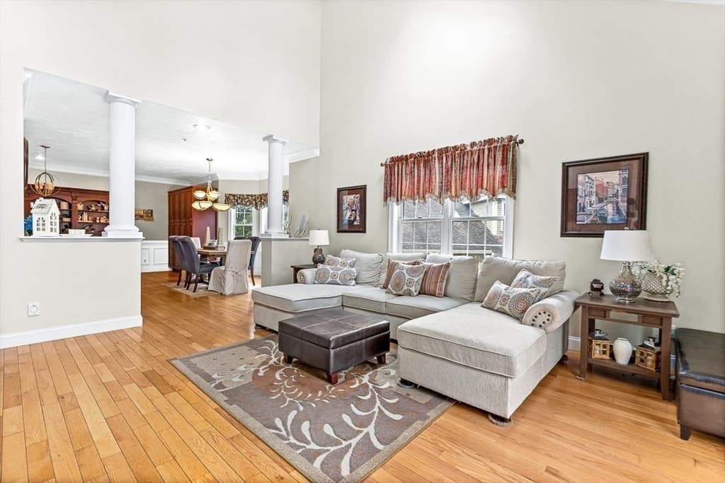 Condominium at 10 White Cedar Drive # 10, Middleton MA 01949, Middleton, photo 18 of 42