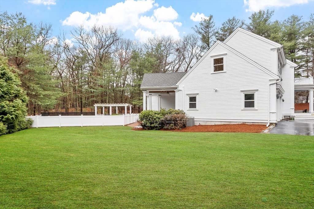 Single Family Residence at 10 Peartree Drive, Westwood MA 02090, Westwood, photo 39 of 42