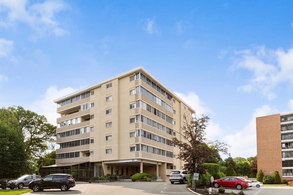 Condominium at 53 Melrose Street # 2B, Melrose MA 02176, Melrose, photo 22 of 27