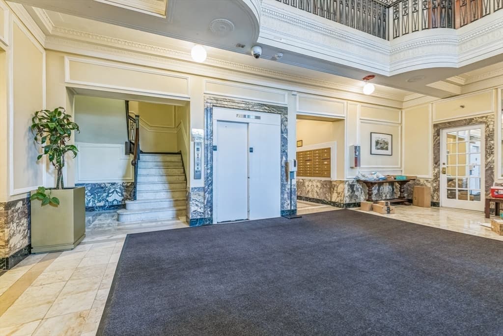 Condominium at 466 Commonwealth Ave # 301, Boston MA 02215, photo 10 of 14